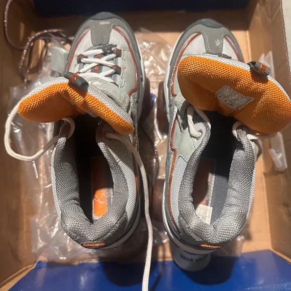 Britney 4-Wheelers Gray and Orange Roller Skates - Picture 5 of 10